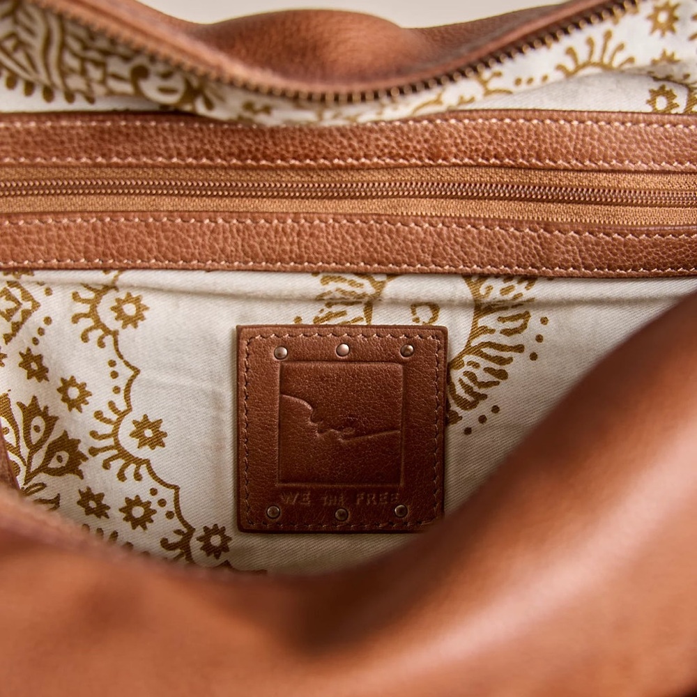 $248! FREE PEOPLE WE THE FREE EMERSON TOTE Saddle NEW - Picture 5 of 13